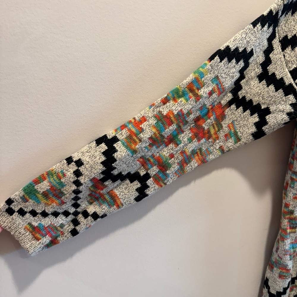 Debut Multicolor Patterned Cardigan - Picture 5 of 7